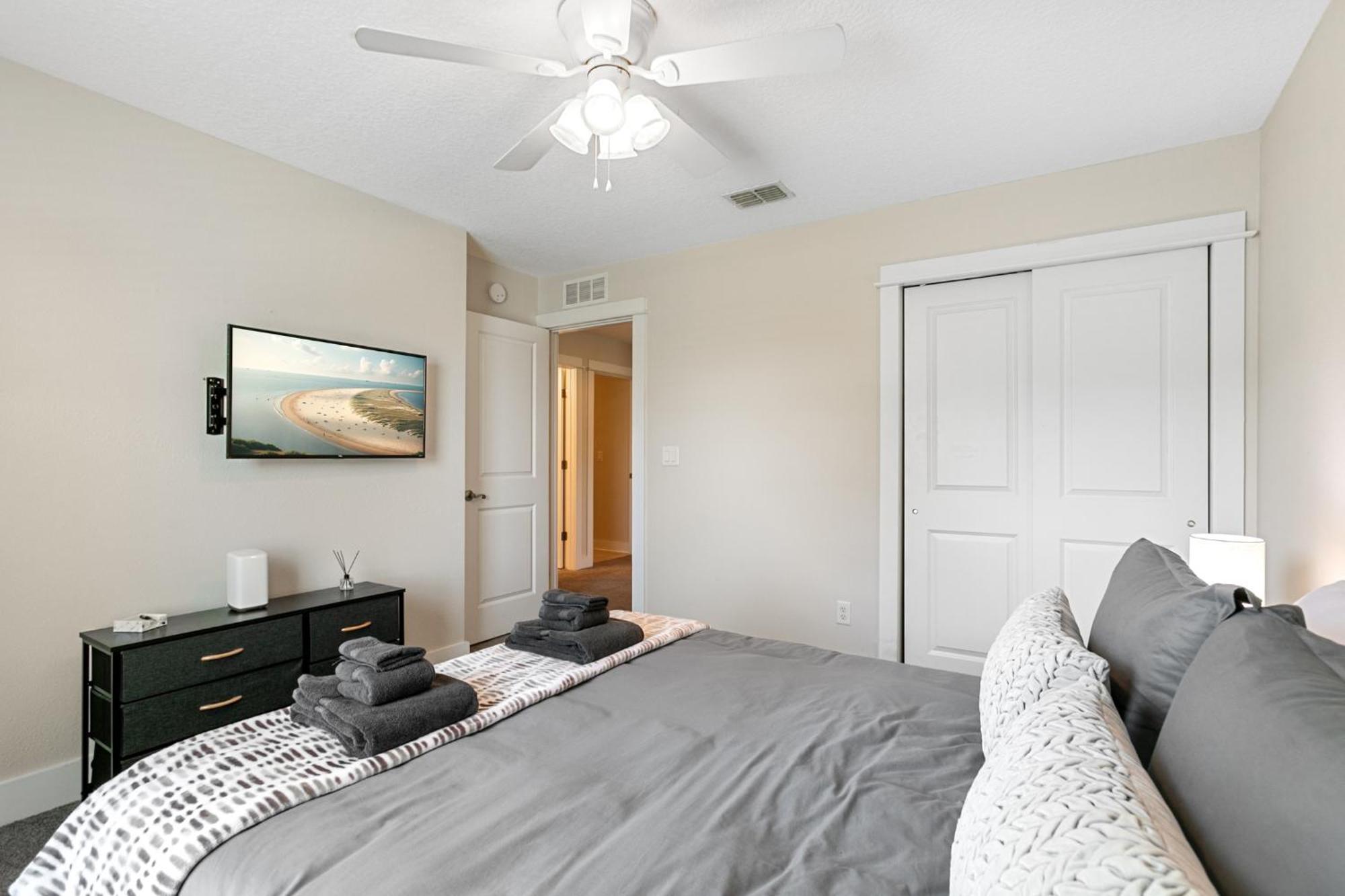 3 Minutes To Beach, 9 Minutes To Mayo Clinic, King Bed, Sleeps 8 Villa Jacksonville Beach Exteriör bild