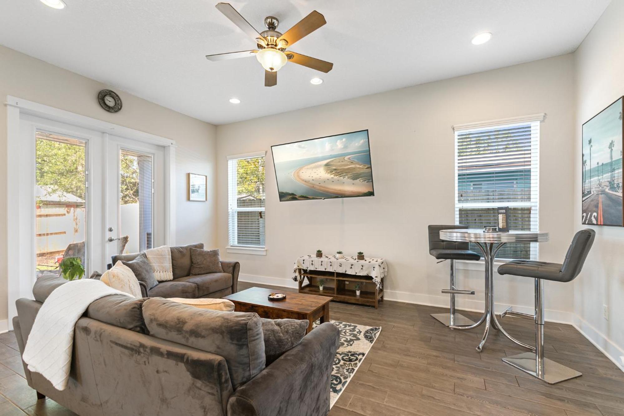3 Minutes To Beach, 9 Minutes To Mayo Clinic, King Bed, Sleeps 8 Villa Jacksonville Beach Exteriör bild
